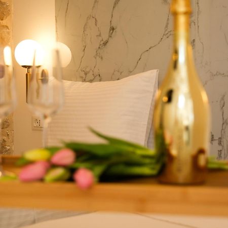 Prisca Luxury Rooms With Breakfast Сплит Екстериор снимка