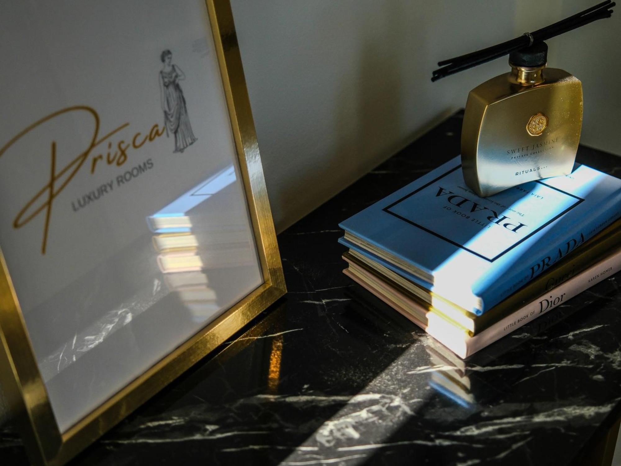 Prisca Luxury Rooms With Breakfast Сплит Екстериор снимка