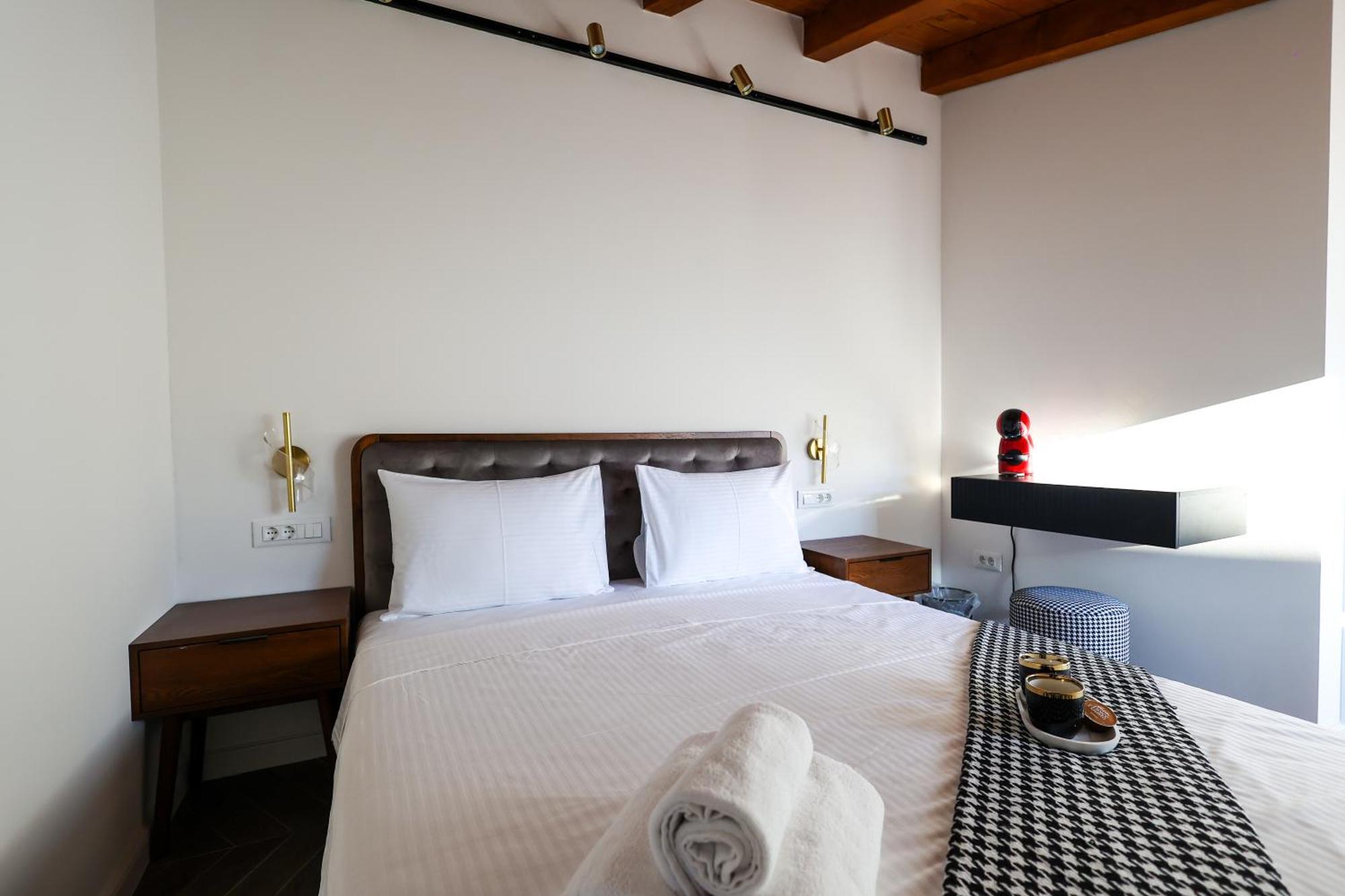Prisca Luxury Rooms With Breakfast Сплит Екстериор снимка